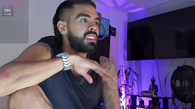 _kameron9811 Show in webcam