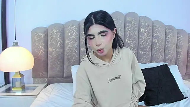 Channel_sofia Chat XXX live
