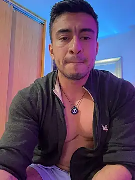 Czat XXX na żywo – Chris_Clarck