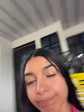 violeta365 Adlı Modelin Canlı XXX Sohbeti