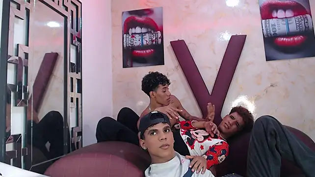 Chat XXX en directo de PITER_LOVER