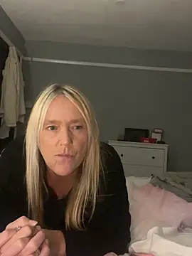 Blondnboujee53 Obrolan Langsung XXX