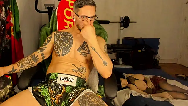 Chat XXX en directo de Samurayjiu