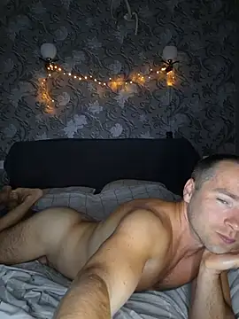 AlexanderEvan élő XXX-chatje
