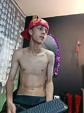 MikeHunteer Live XXX-Chat
