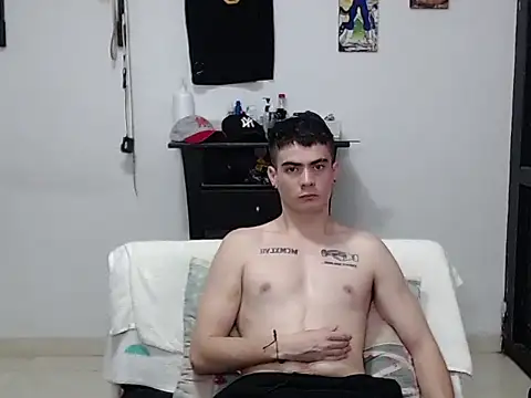 Zac_Efront Live XXX-Chat