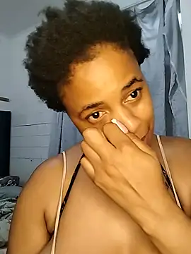 ClitorisBoobs' Live XXX Chat