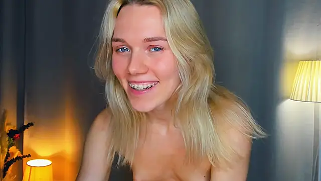 Chat XXX en directo de DianeHonnette