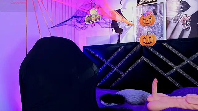צ'אט XXX בשידור חי של Dannyhot_