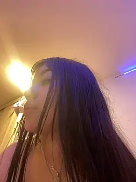XXX chat uživo modela ITOKIOO