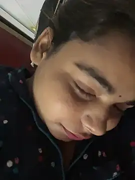 Chat +18 de Aayra_Joshi ao vivo