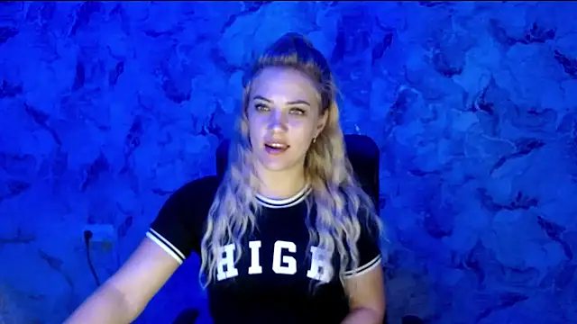 nika_gold1 Live XXX-chat