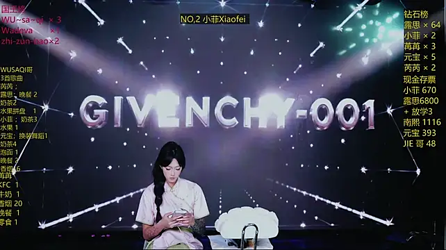 GIVENCHY-001 Chat XXX live