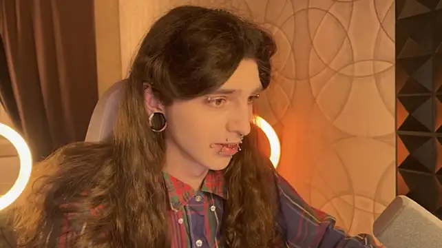 Kriisp XXX чат на живо