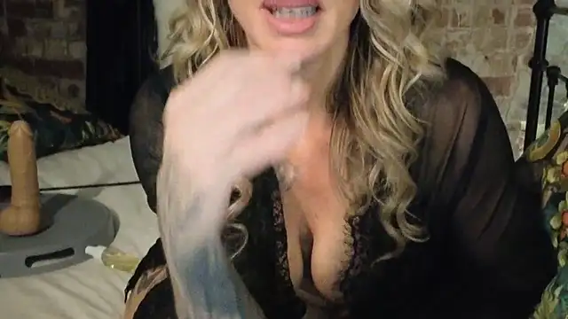 Miss_lateforclass Live XXX-chat