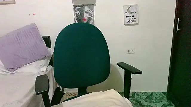 zaray_bella live XXX chat