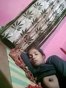 Chat XXX Live Rinee_suwanee