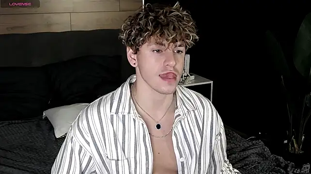ConnorBlake Live XXX-chat