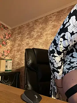 Chat +18 de NadiraNoor ao vivo