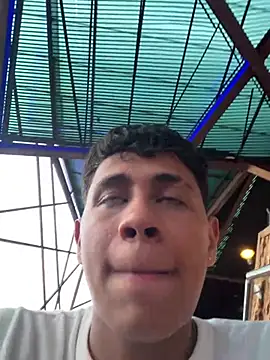 Chat +18 de Alejandro_vega_ ao vivo