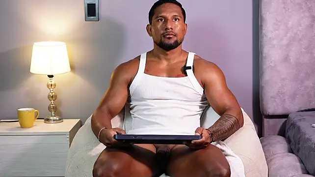 CallumMuscle Live XXX-chat
