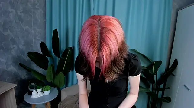 MarryMiler's Live XXX Chat