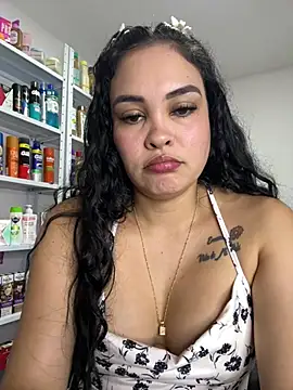 Chat XXX en directo de FOX_LATINA