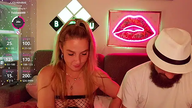 BellaXundXUwe's Live XXX Chat