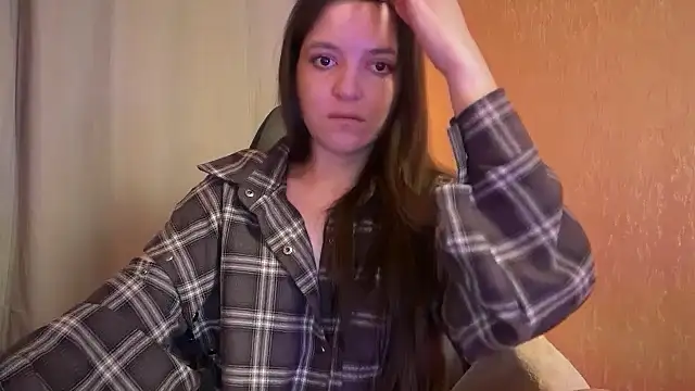 Mila_Mood: απευθείας συνομιλία ΧΧΧ