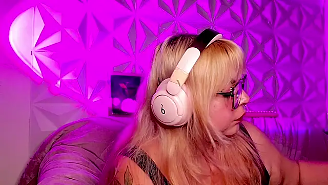 Satyn_doll 라이브 XXX 채팅