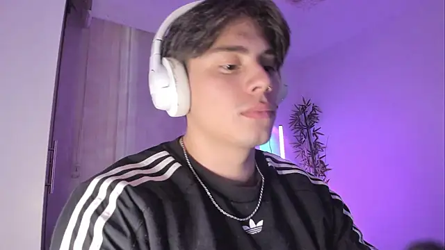 Chat XXX ao vivo de Giordano_Russo
