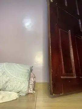 Vivi_na19n Live XXX chat