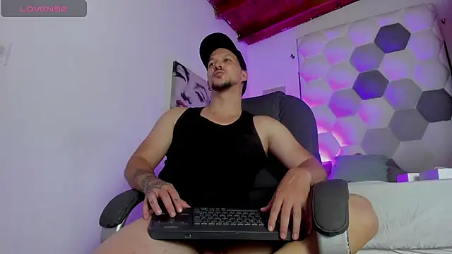 Max_Arias Live XXX-Chat