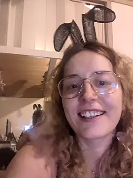 Show modela marijacucu na web-kameri