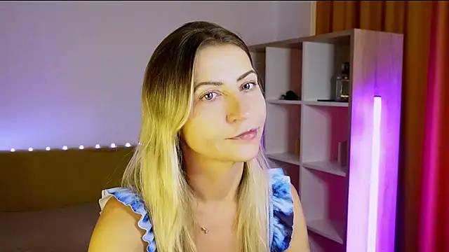 Онлайн чат XXX ZoeGrant