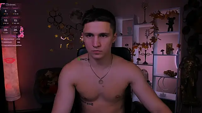 emmanuel_shine Adlı Modelin Canlı XXX Sohbeti