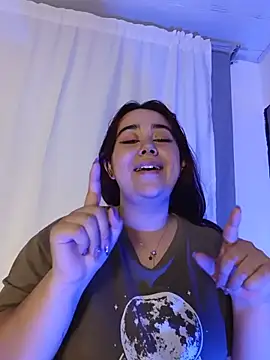 Alicee_Sw লাইভ XXX চ্যাট
