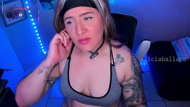 Aliciaballard_ Chat XXX live