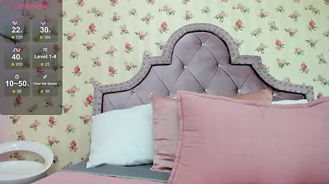Chat +18 de ariana_moon00 ao vivo