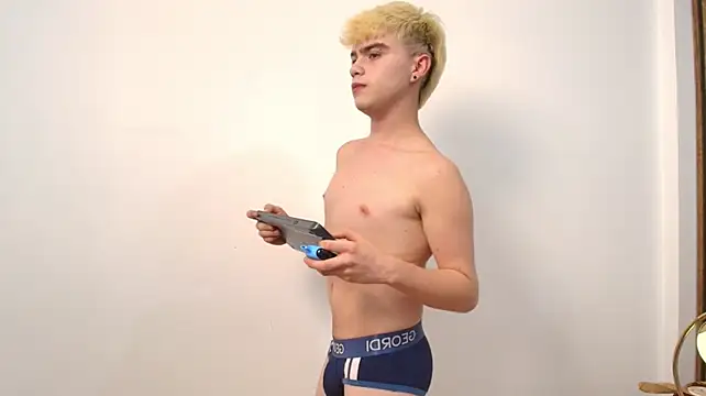 Chat +18 de Ian_Stone ao vivo