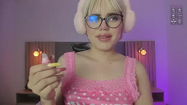 loly_berry Adlı Modelin Canlı XXX Sohbeti