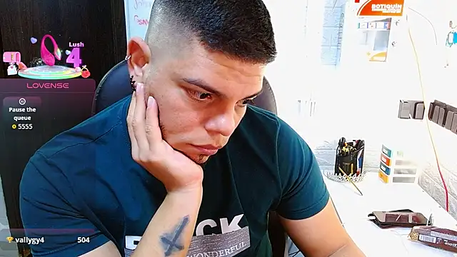 Czat XXX na żywo – Realjoel01
