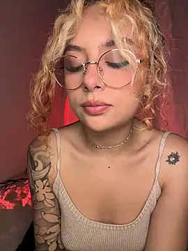 Joyce-fire – Live XXX-chat