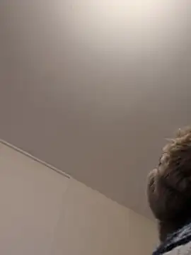 XXX chat uživo modela mrtobycharter