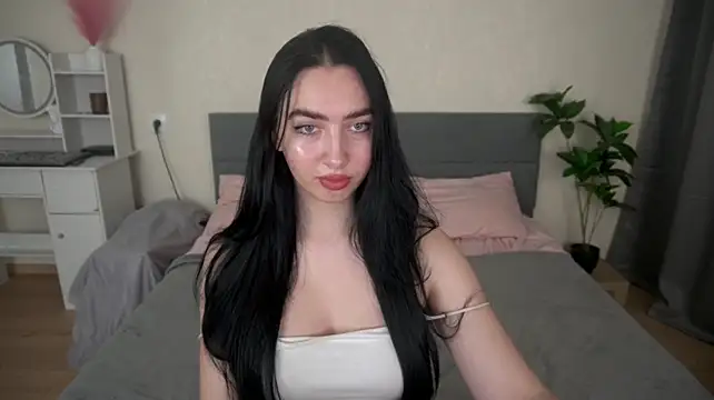 Czat XXX na żywo – WildKittenX_