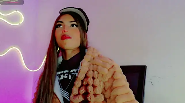 Fernanda_s_ Live XXX Chat