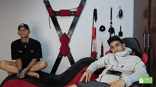 EliteBoysLive Live XXX-Chat