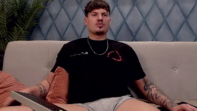 Czat XXX na żywo – marioalessio