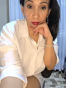 Mrsvictoriaaa 现场XXX聊天