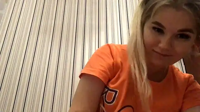 ElizabethDibiase's Live XXX Chat